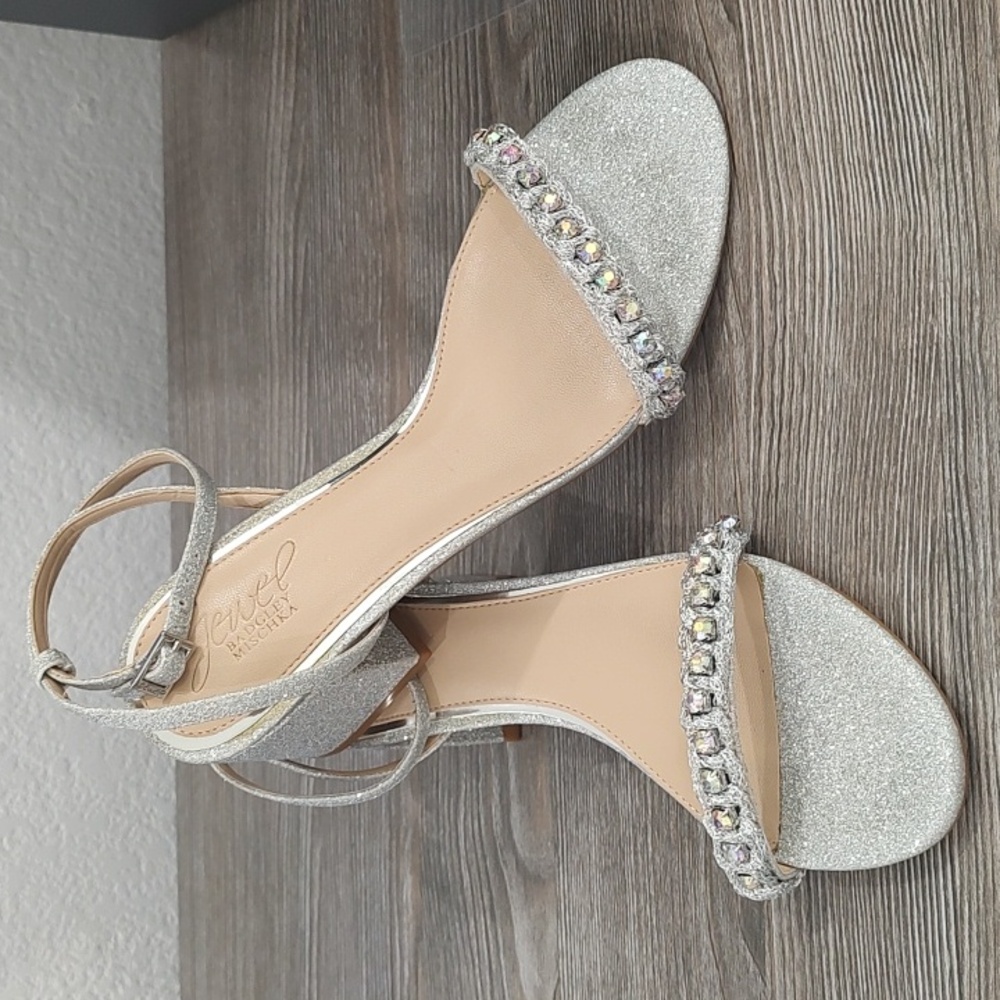 Jewel Mischka ODONNA Silver Glitter & Borealis Rhinestone Block Heel Sandals 7.5